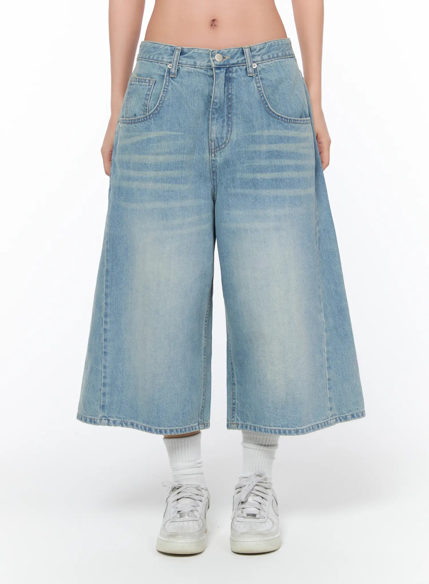 aolani-angel-wing-bermuda-shorts-ca514