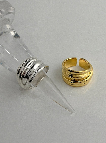 tesla-wide-form-ring-ia524