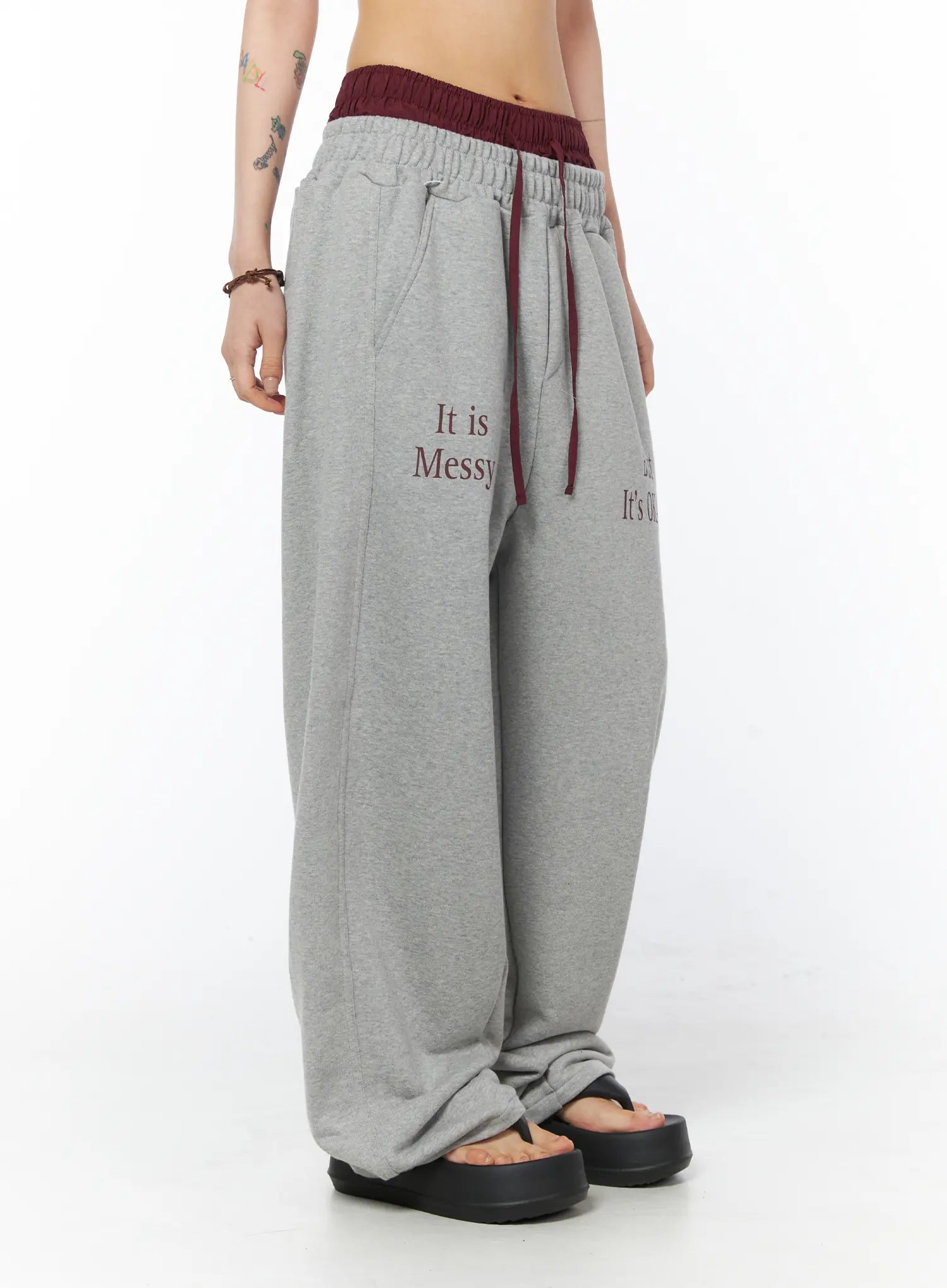 graphic-print-sweatpants-cy528