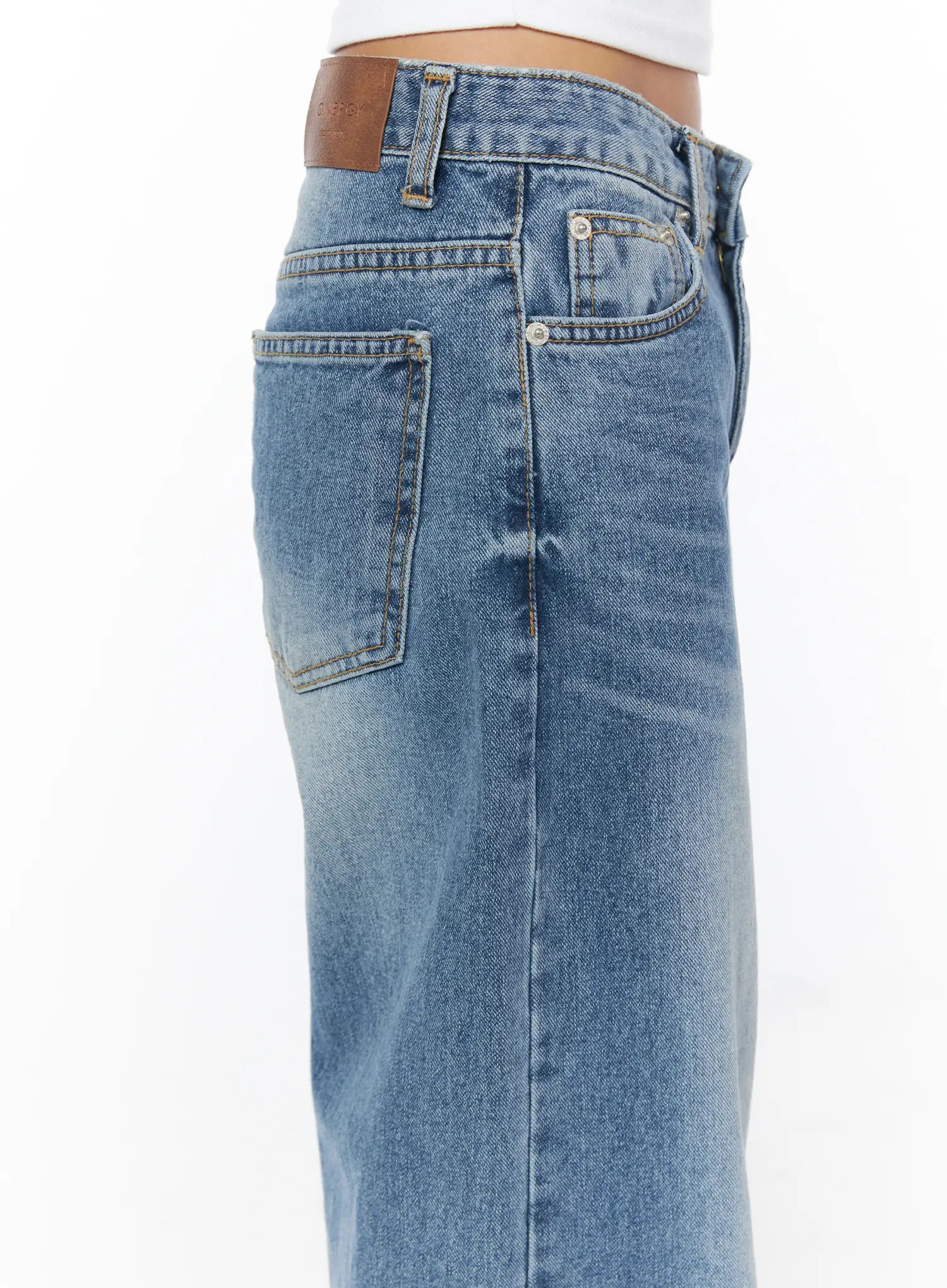elsie-wide-leg-washed-jeans-cu501