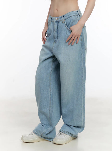 iroha-lightweight-relaxed-jeans-cl507