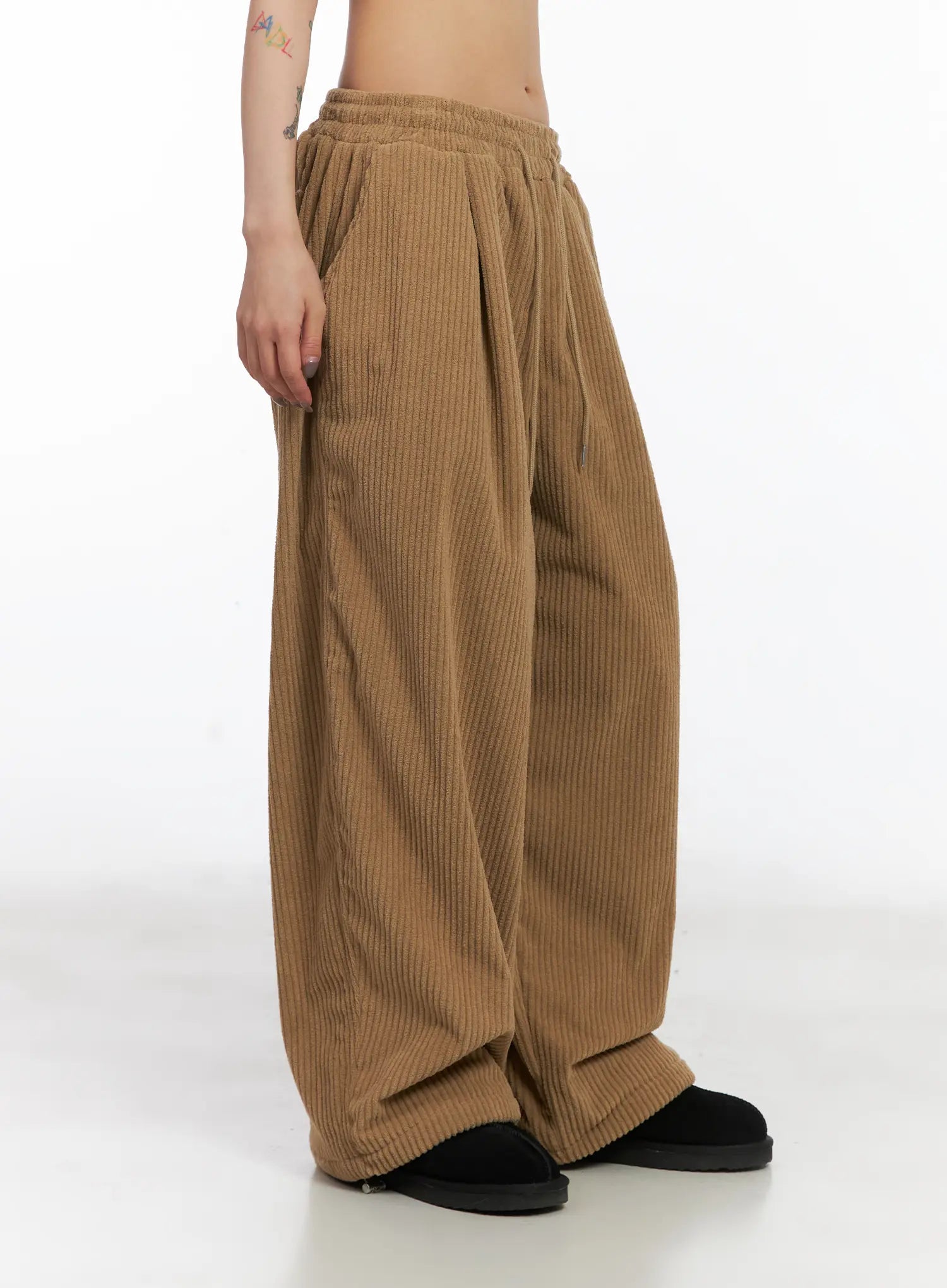 textured-fleece-baggy-pants-cd505