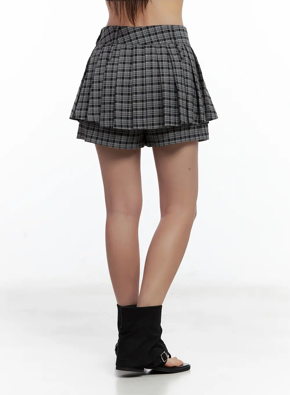plaid-button-pleated-skort-cl508
