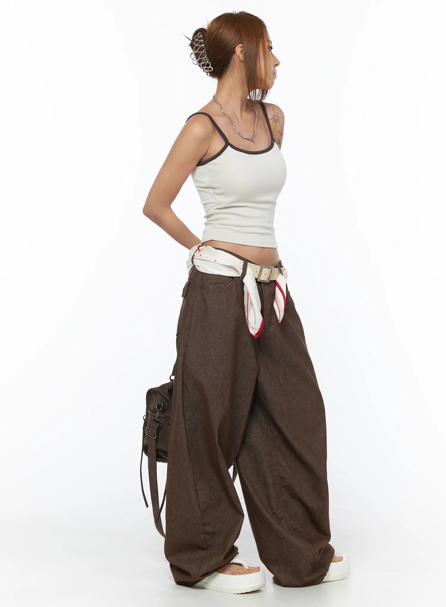 fay-back-pocket-baggy-jeans-cu502
