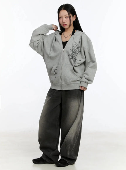 yunho-oversized-wing-print-jeans-if526