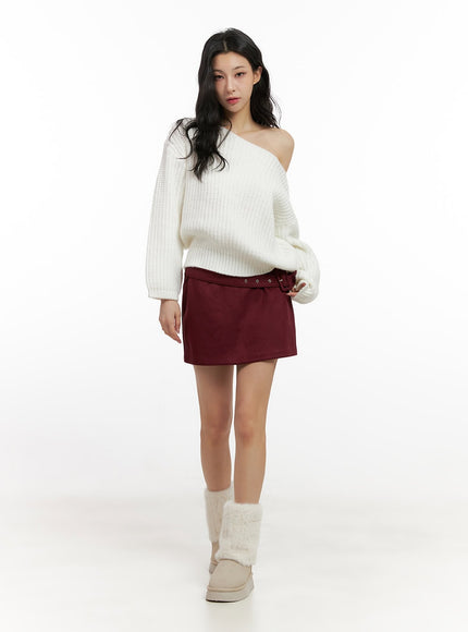 off-shoulder-loose-fit-knit-sweater-cn413