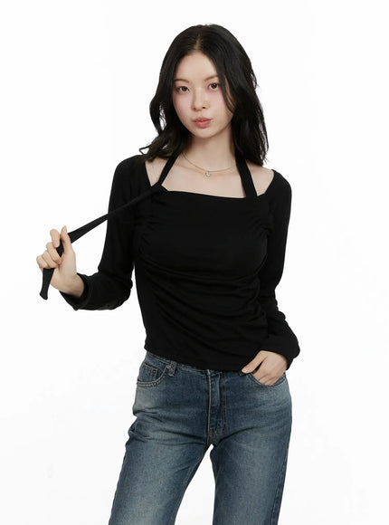 chic-shirred-halter-long-sleeve-top-f502 / Black
