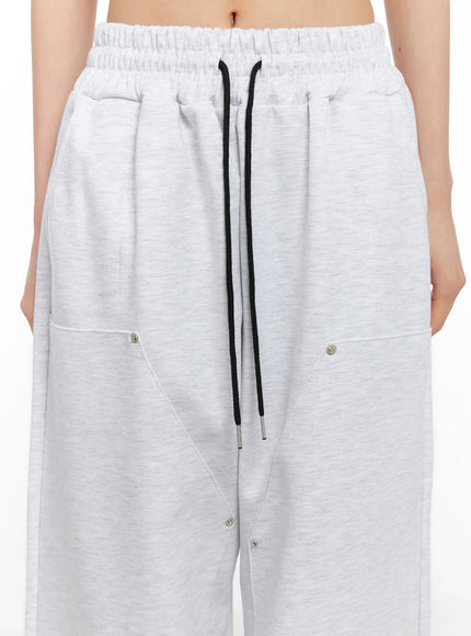 wide-leg-stud-accent-sweatpants-ig508