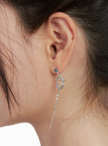 Elegant Wing Drop Earrings IN510