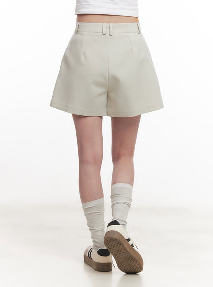 wide-fit-pintuck-shorts-ca510