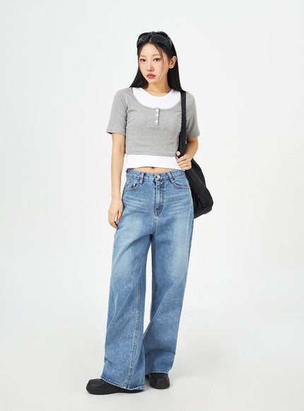 Mid-Wash Bootcut Jeans CM323