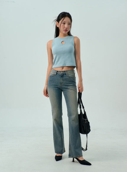 slim-fit-bootcut-jeans-cy326