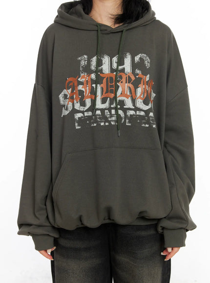 vintage-graphic-loose-fit-hoodie-cj523