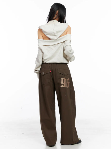 embroidered-back-pocket-drawstring-trackpants-cs509