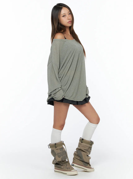 loose-fit-striped-off-shoulder-long-sleeve-tee-ca517