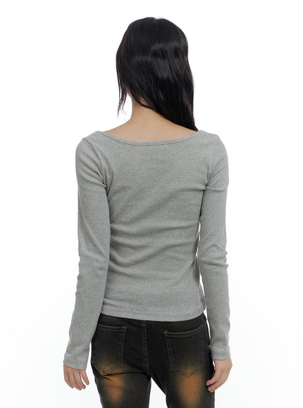 basic-slim-fit-u-neck-t-shirt-cs420