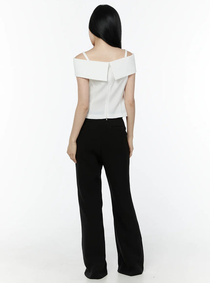 chic-off-shoulder-sleeveless-blouse-iu503