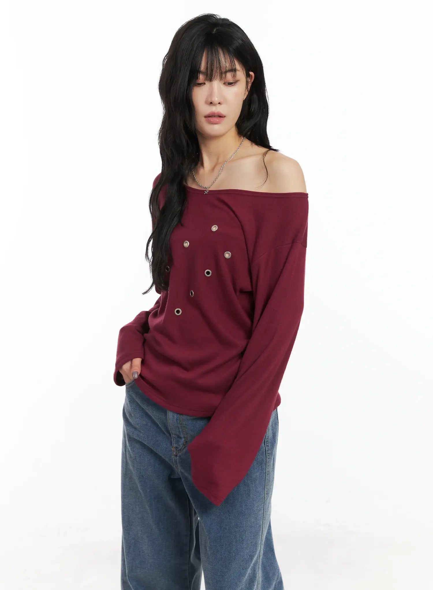 eyelet-heart-boatneck-long-sleeve-tee-cn528