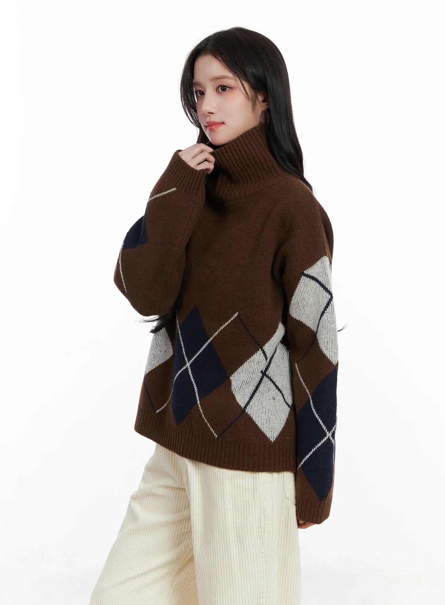 Argyle Turtleneck Knit Sweater CN526