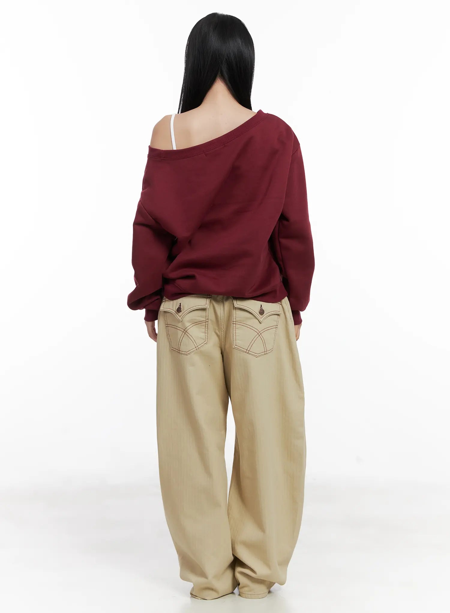 oversized-off-shoulder-graphic-sweatshirt-cn528