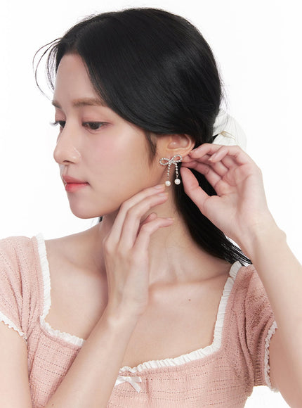 ada-earrings-iy530