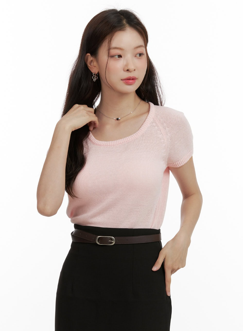 round-neck-short-sleeve-knit-top-ou411