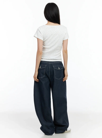 Floral Print V-Neck Tee IM524