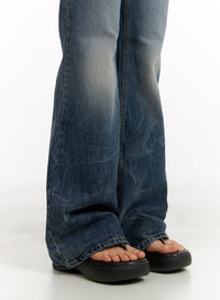 washed-low-rise-bootcut-jeans-cy403