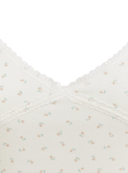 soft-floral-lace-cami-top-ia524