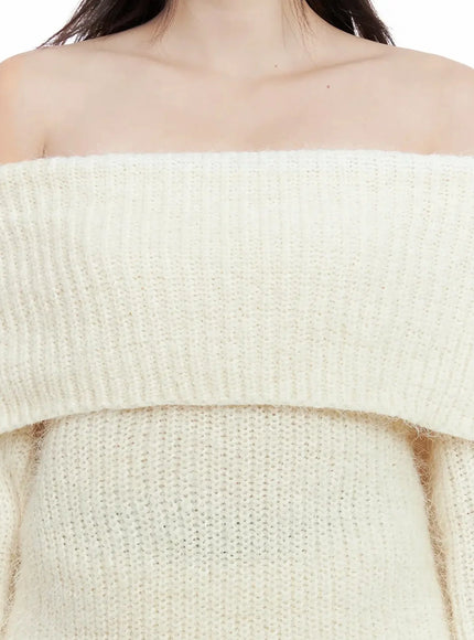 cozy-off-shoulder-knit-sweater-in514