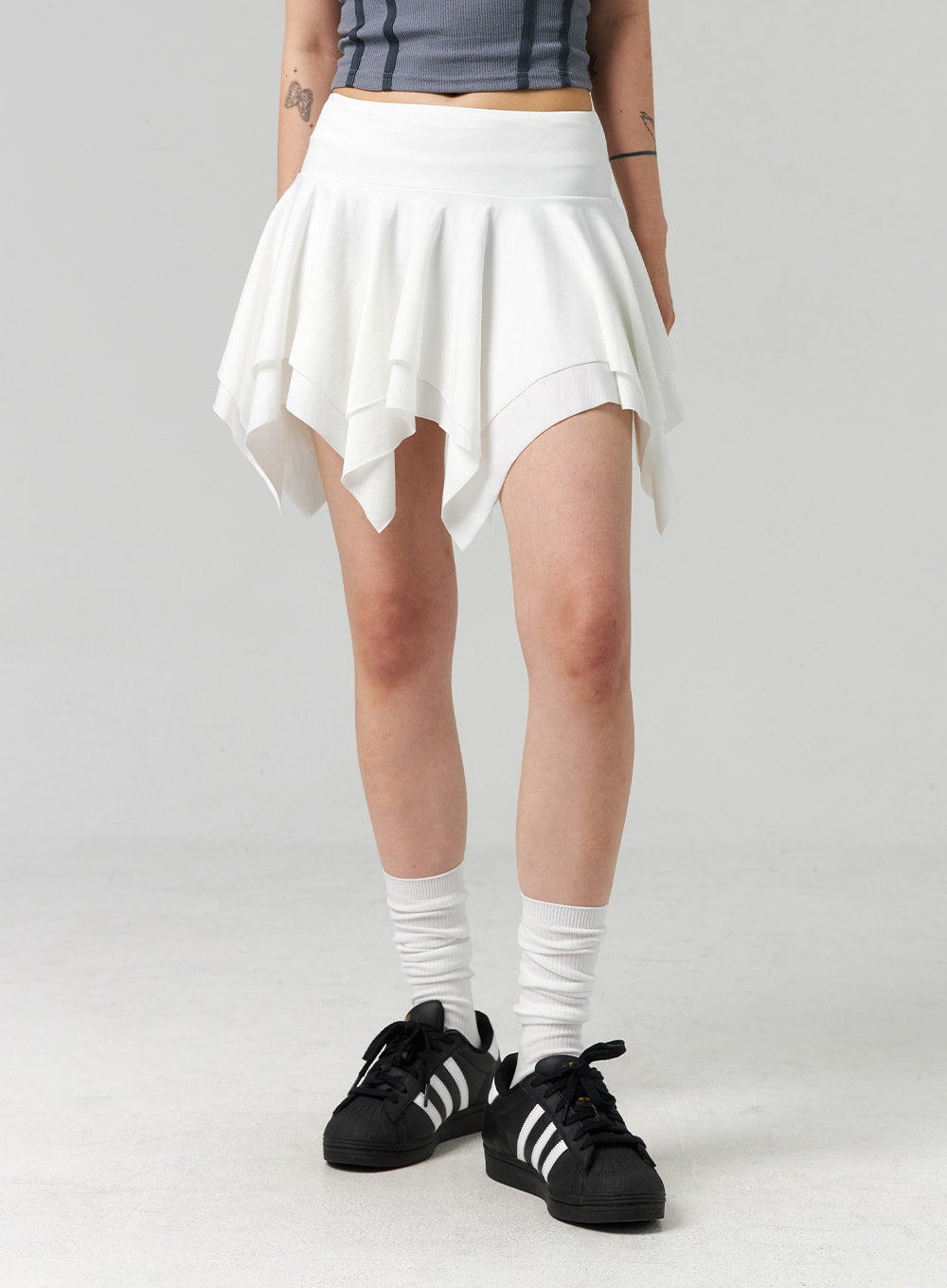 layered-ruffle-mini-skirt-cl324