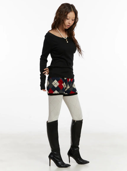 Basic Off-Shoulder Long Sleeve Top CD512