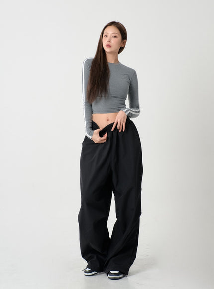 Unique Side Zipper Detailing Wide Bending Pants IS07