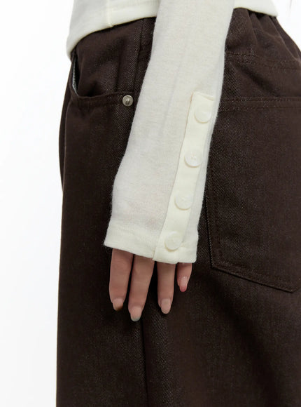 slim-fit-v-neck-long-sleeve-top-cn524