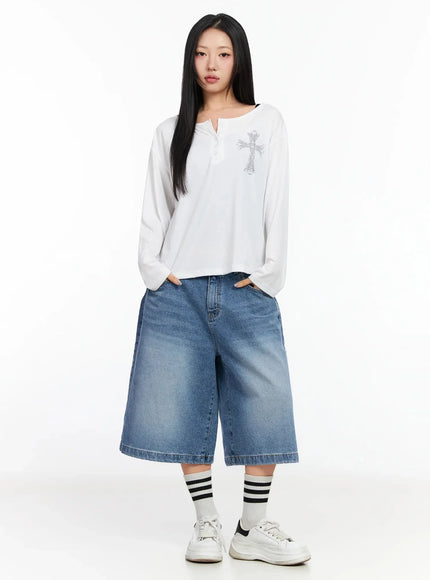 oversized-cross-detail-long-sleeve-top-ca513