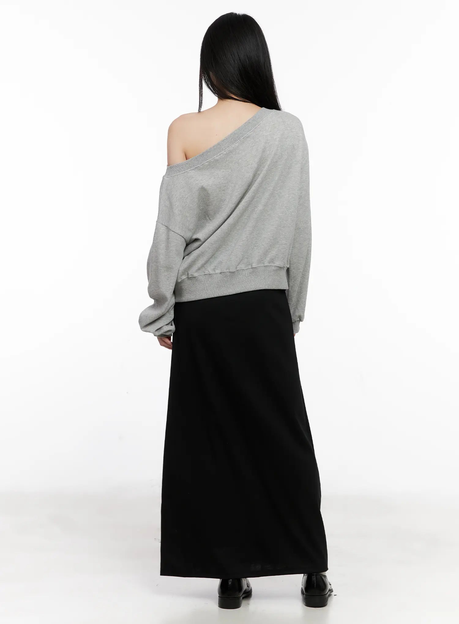 casual-off-shoulder-sweatshirt-cg522