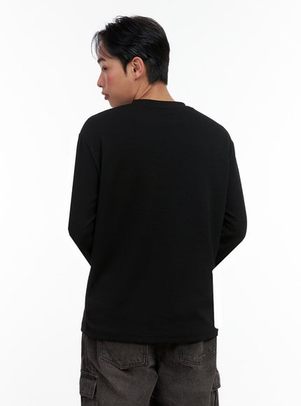 mens-basic-long-sleeve-tee-in426