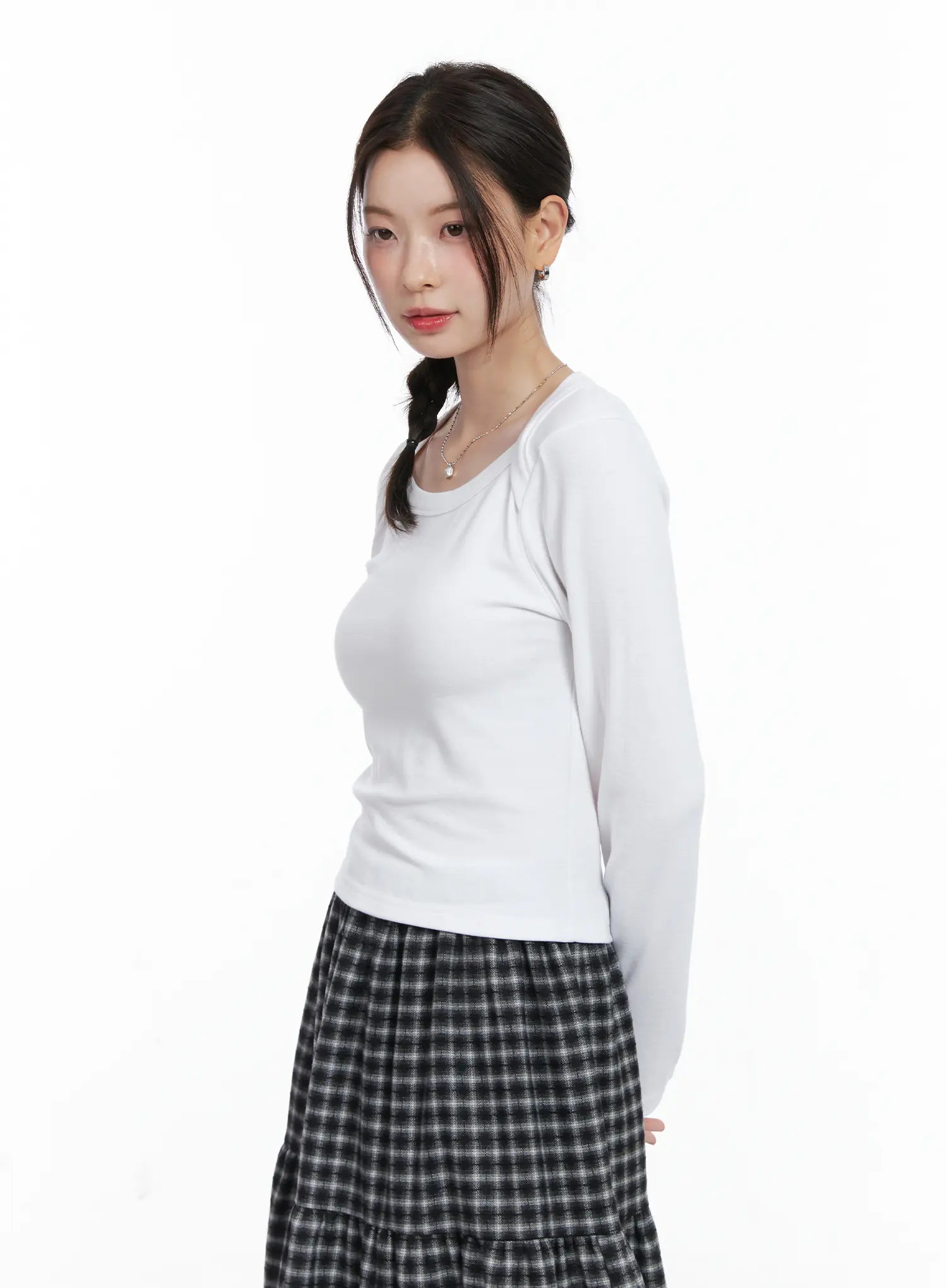 scoop-neck-cutout-long-sleeve-top-cn519