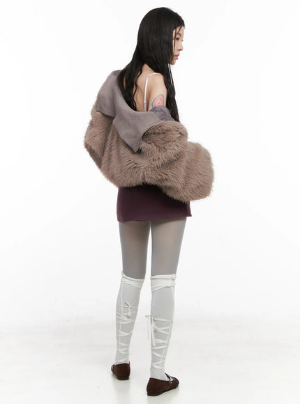 double-sided-faux-fur-crop-jacket-cn513