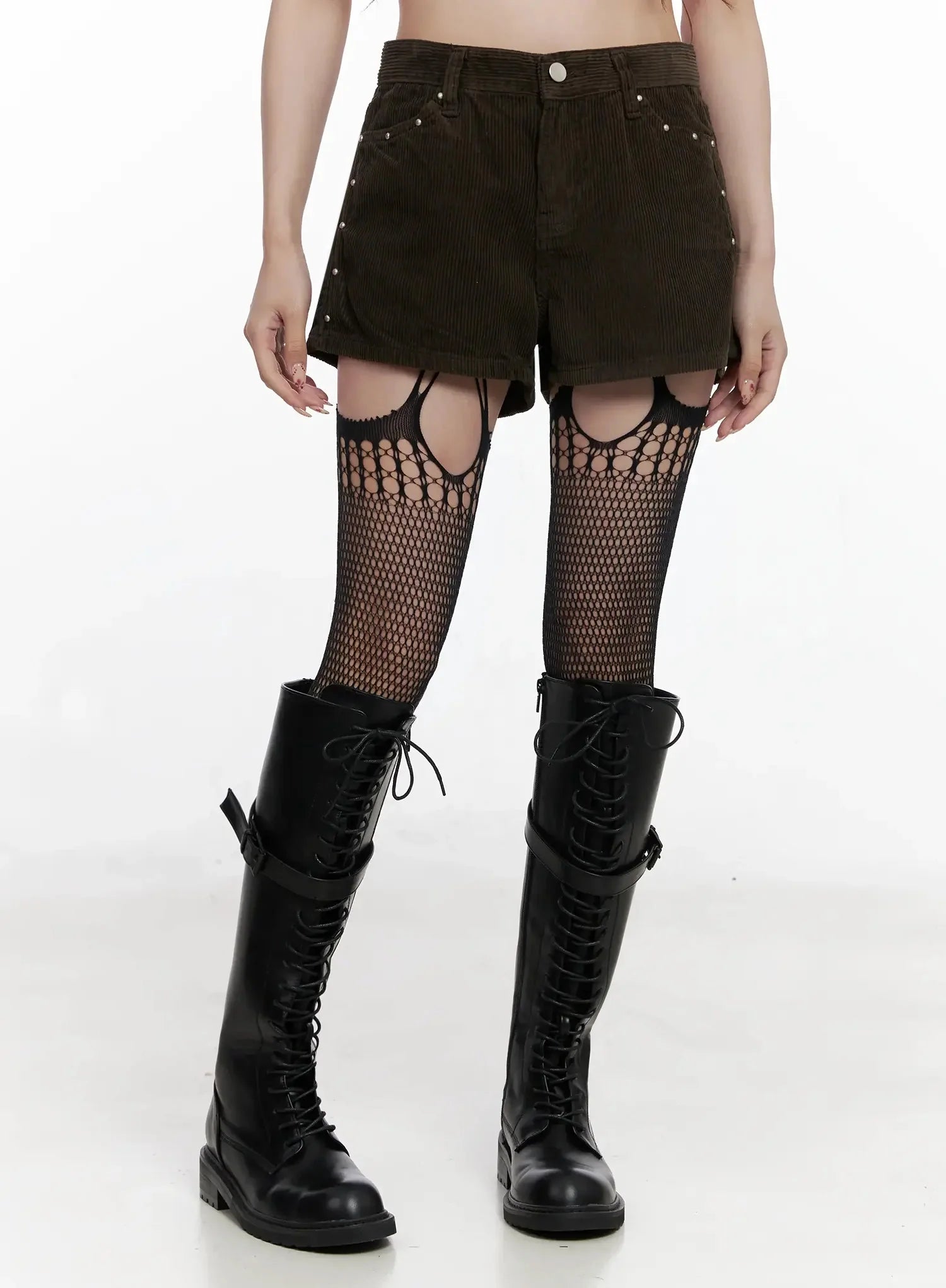 corduroy-studded-shorts-in525