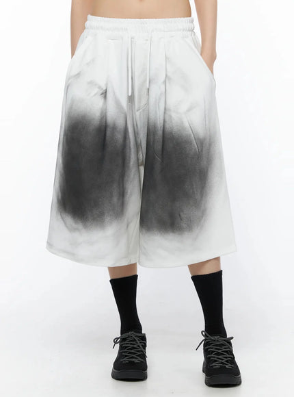 gradient-washed-bermuda-sweat-shorts-iy525