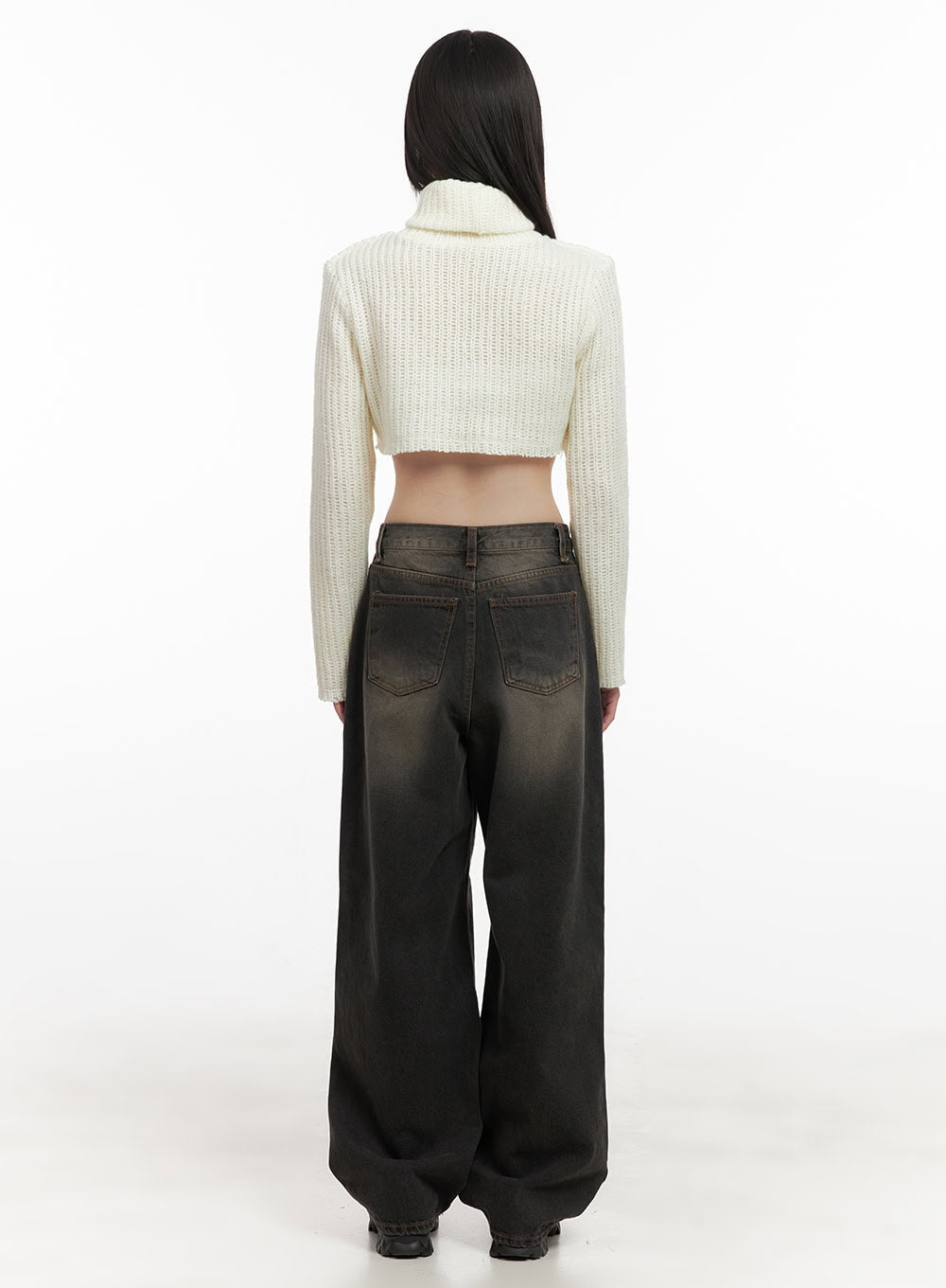 turtle-neck-cropped-sweater-cd426