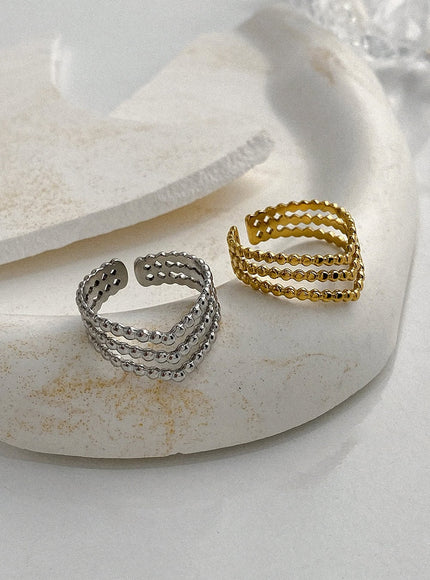 mozart-triple-point-ring-ia524