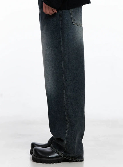 Men's Relaxed-Fit Washed Jeans IS509