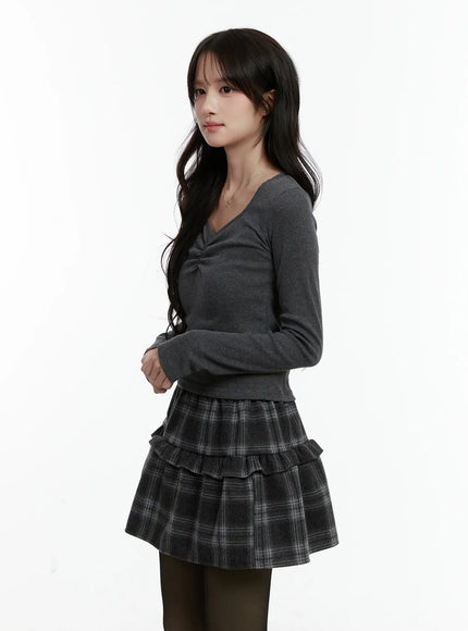 slim-fit-shirred-long-sleeve-top-cd514