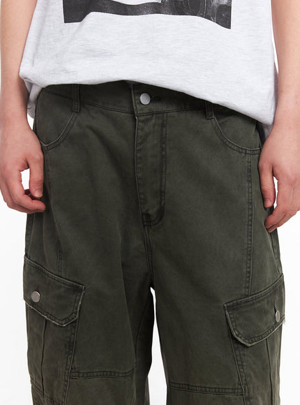 mens-wide-fit-cargo-pants-iu512