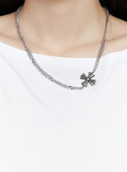 layered-chain-pendant-necklace-cl501