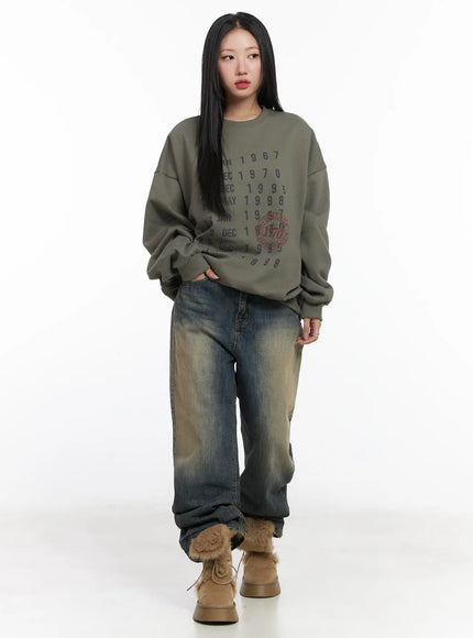 comfy-graphic-oversized-sweatshirt-cd530