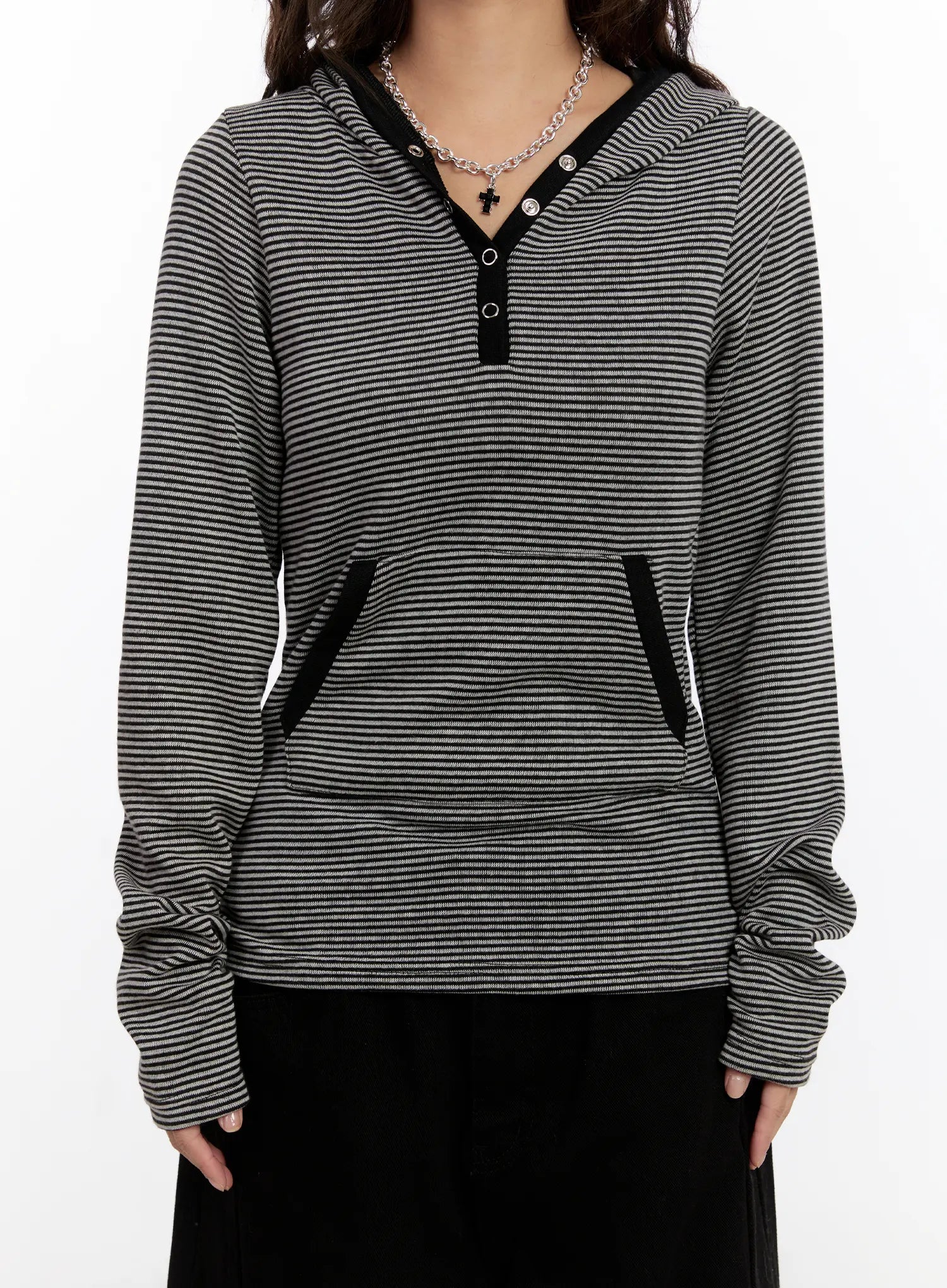 striped-button-slim-hoodie-cn527