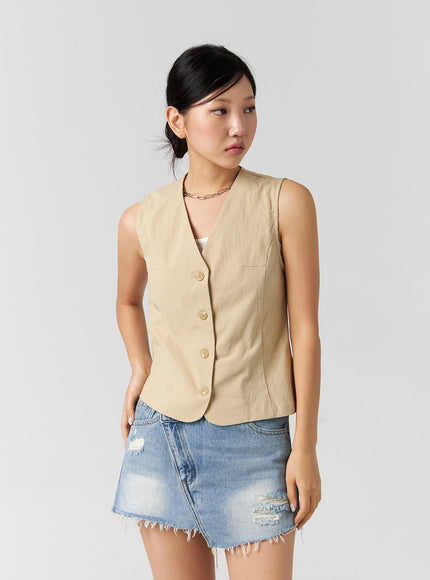 simple-button-vest-cg301